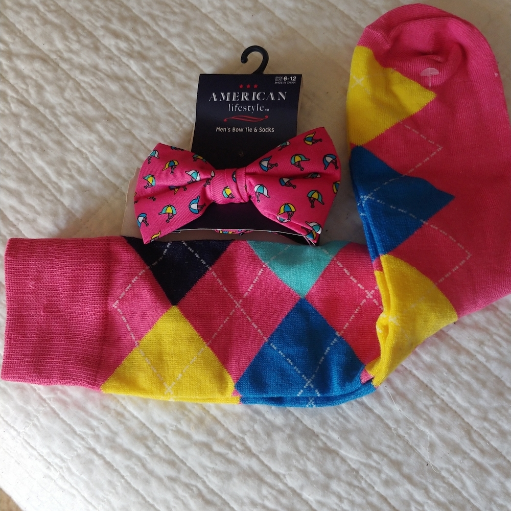 Colorful Socks w/ Matching Set